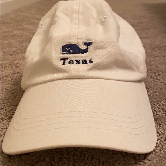 Vineyard Vines Other - White Vineyard Vines White Baseball Style Hat.